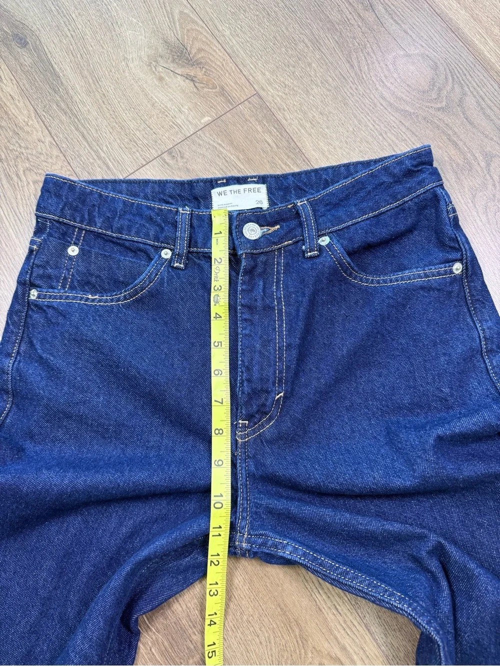 Free People We The Free Backstage Relaxed Cropped Jeans Bow Leg Dark Wash Sz 26